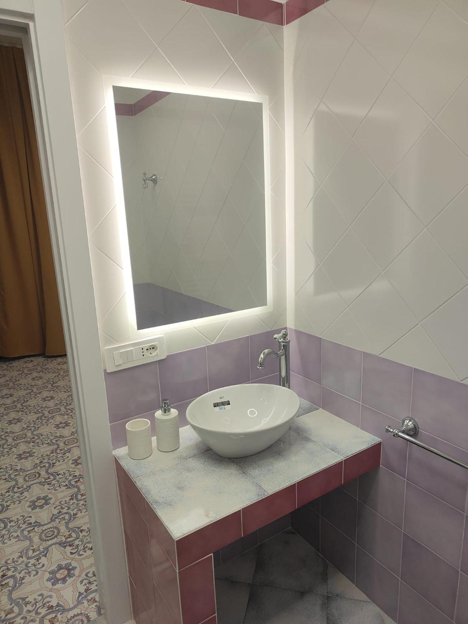 Hotel Casa Enzina Sorrento Esterno foto